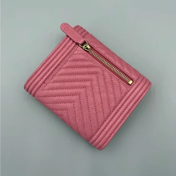 Chanel Pink Chevron Compact Boy Wallet - Picture 3 of 8